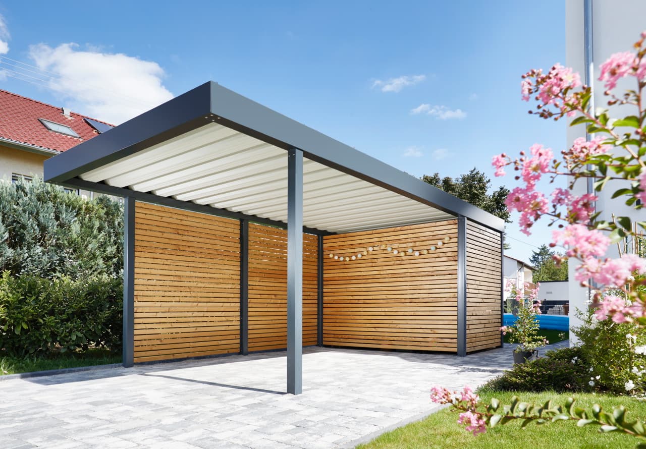 Warum eine Terrassenüberdachung aus Alu pflegeleicht und wartungsarm ist