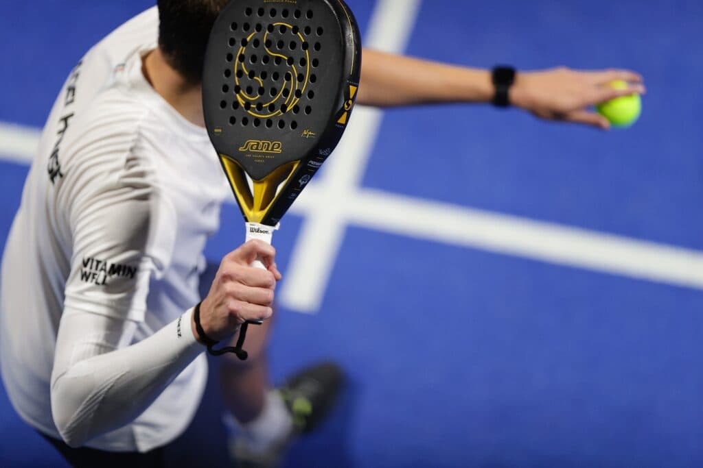 Der ideale Padelschläger für Fortgeschrittene Spieler: Entdecke Power, Kontrolle &amp; Top-Marken wie Wilson – Jetzt kaufen bei Padel Profi Deutschland