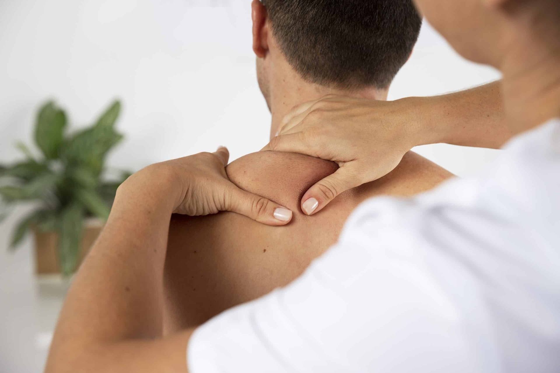 Osteopathie Berlin: Effektive Behandlung von häufigen Schmerzsyndromen