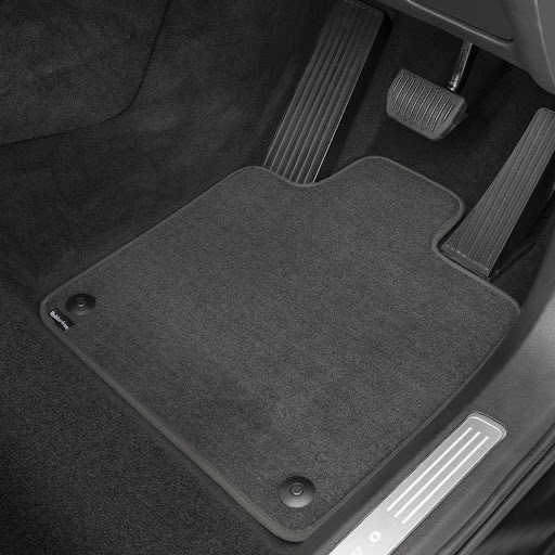 Fußmatten VW Tiguan: Robuste 3D-Gummi-Matten für jede Witterung